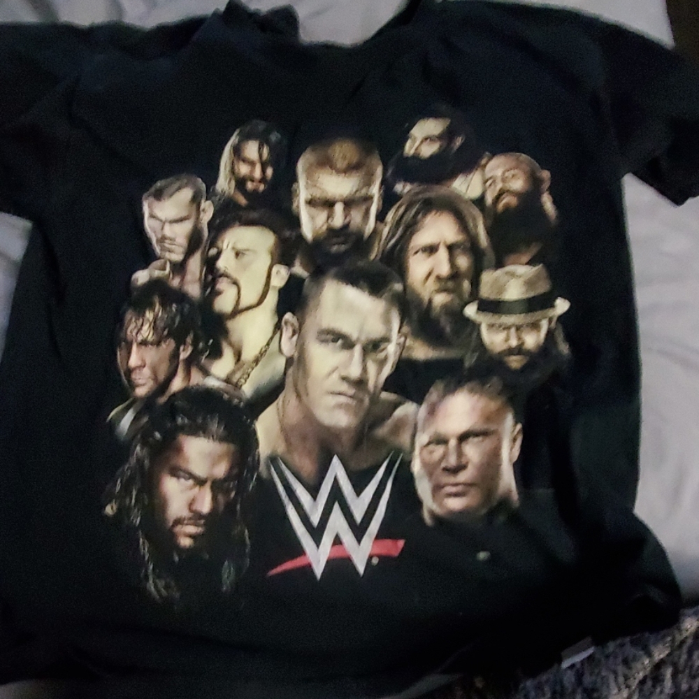 Wwe tshirt